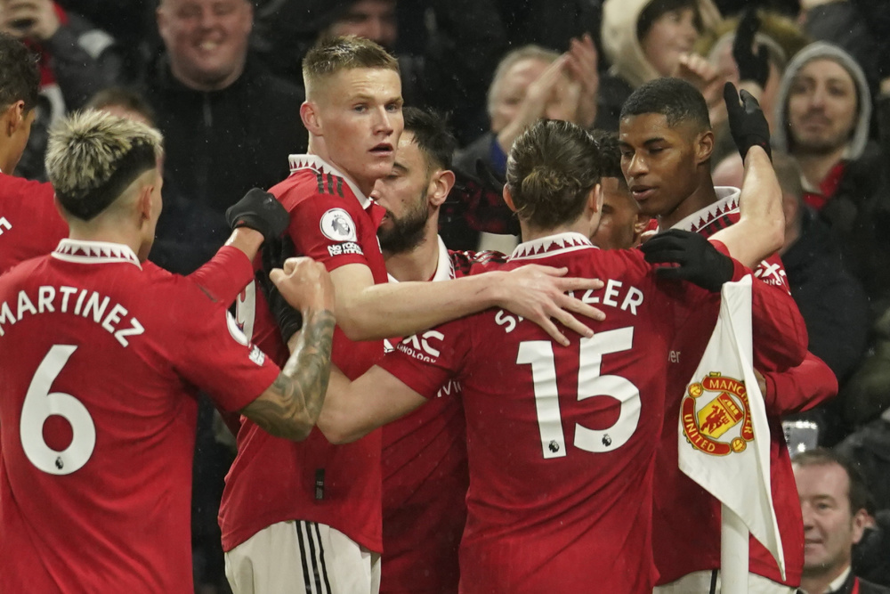 霍兰德26分麦科勒姆空砍40+5+7 活塞赛季双杀鹈鹕